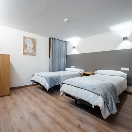 Restaurante Isape Gbc 호텔 *