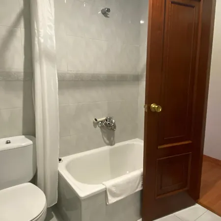 Hotel Restaurante Isape Gbc Arcade