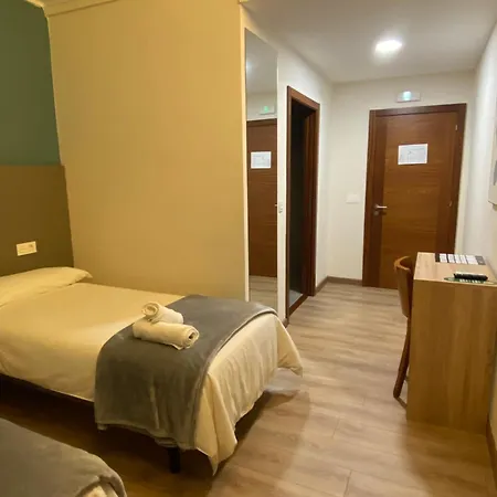 Hotel Restaurante Isape Gbc Arcade