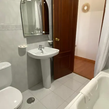 Hotel Restaurante Isape Gbc Arcade