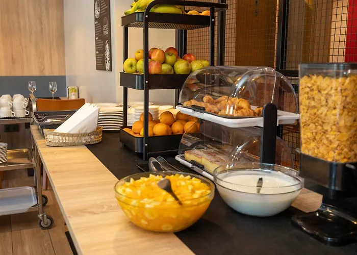 Restaurante Isape Gbc Hotel Arcade