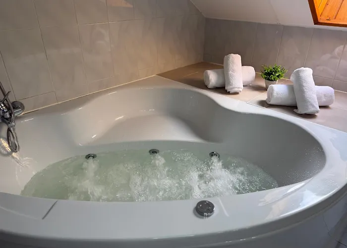 Hotel Restaurante Isape Gbc *