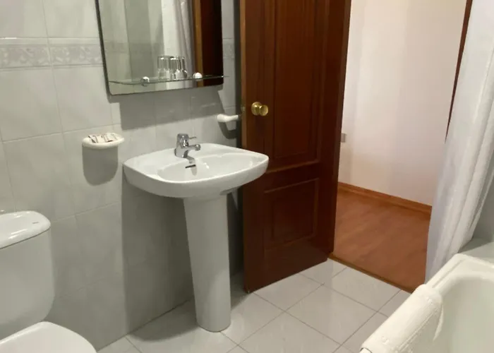 Hotel Restaurante Isape Gbc Arcade